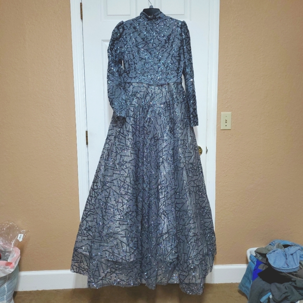 Sparkly Brides Maid Dress, 1 of 3